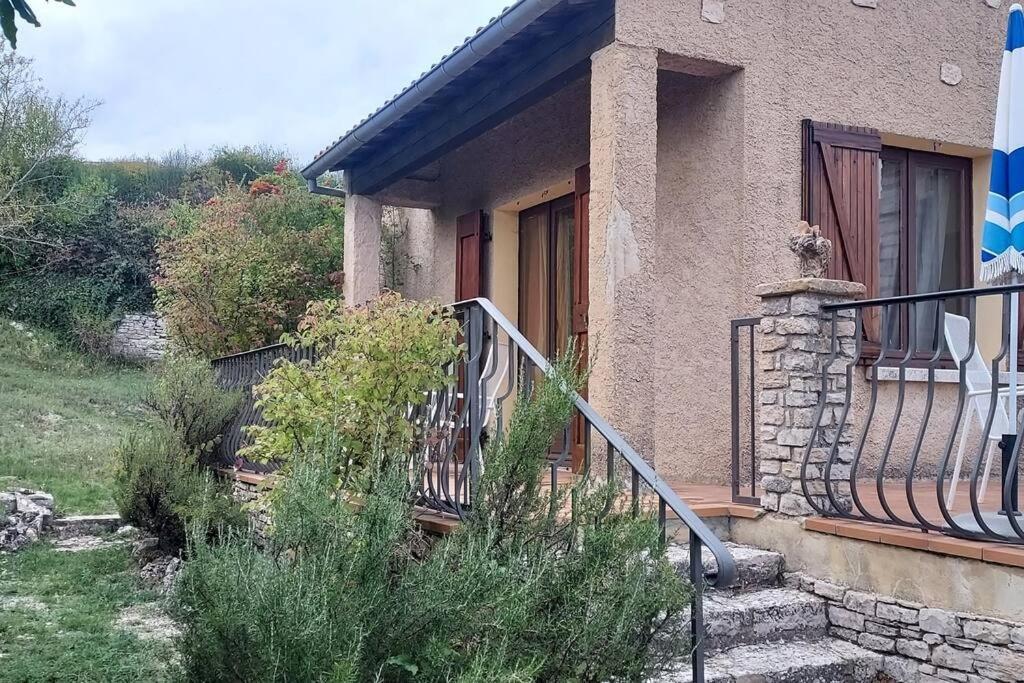 Villa Maison De Campagne 04 Vacheres Luberon 3 Chambres 8 Personnes Luaran gambar